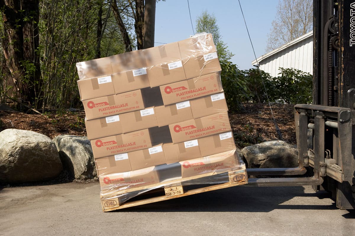 Pallehetter egner seg godt på paller med tyngre produkter med ulik form.